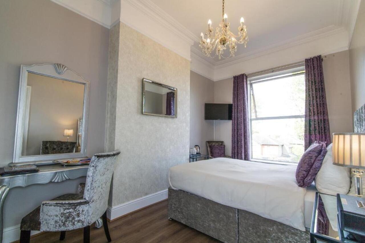 Charleville Lodge Hotel Дублин Экстерьер фото