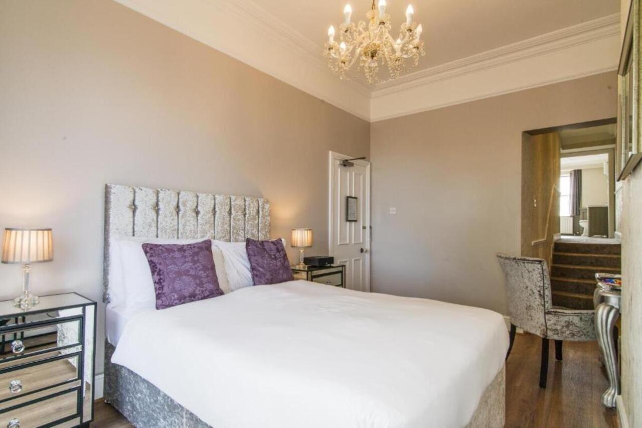 Charleville Lodge Hotel Дублин Экстерьер фото
